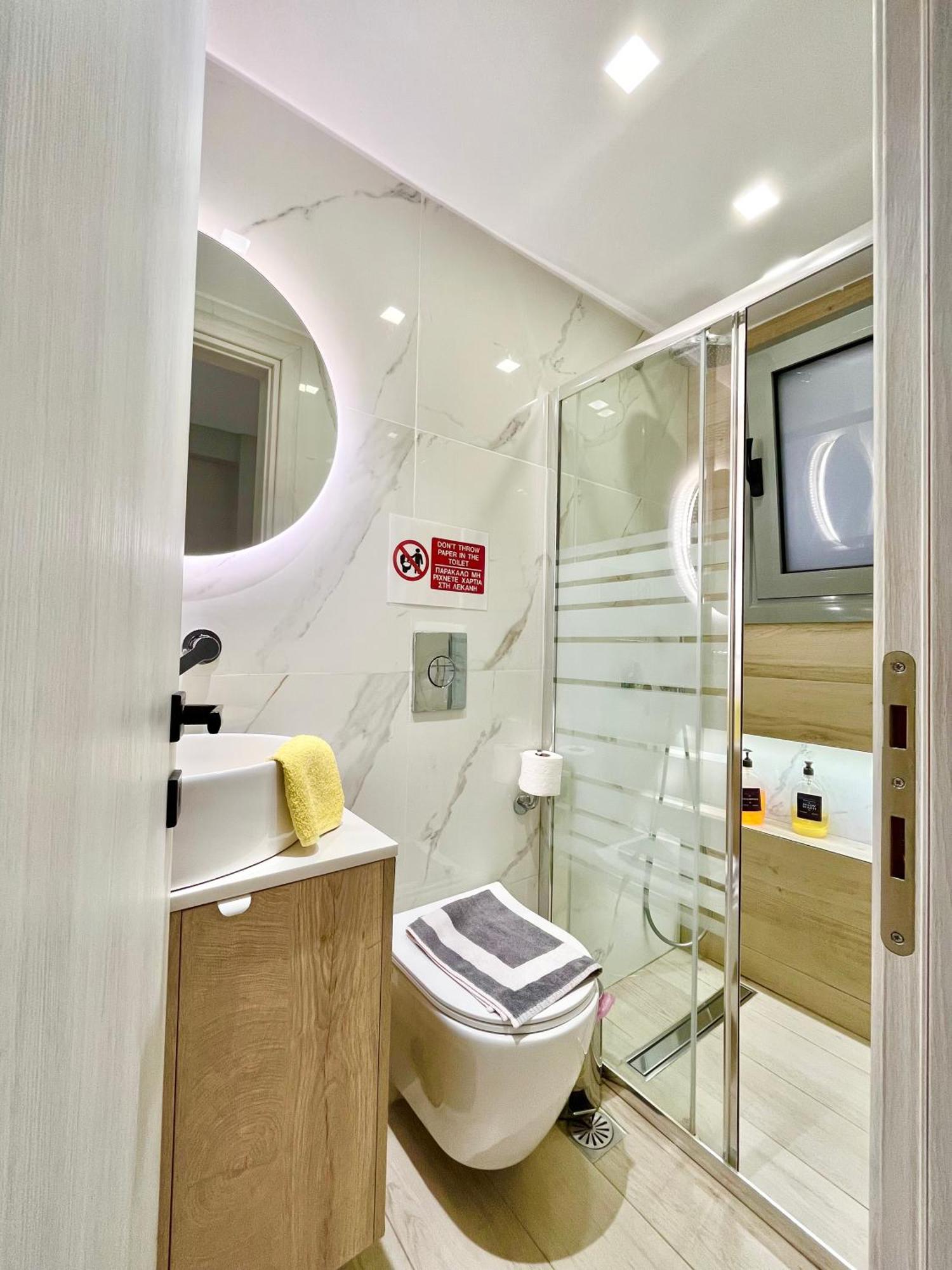 Blueline Apartment 2 Лутракі Екстер'єр фото