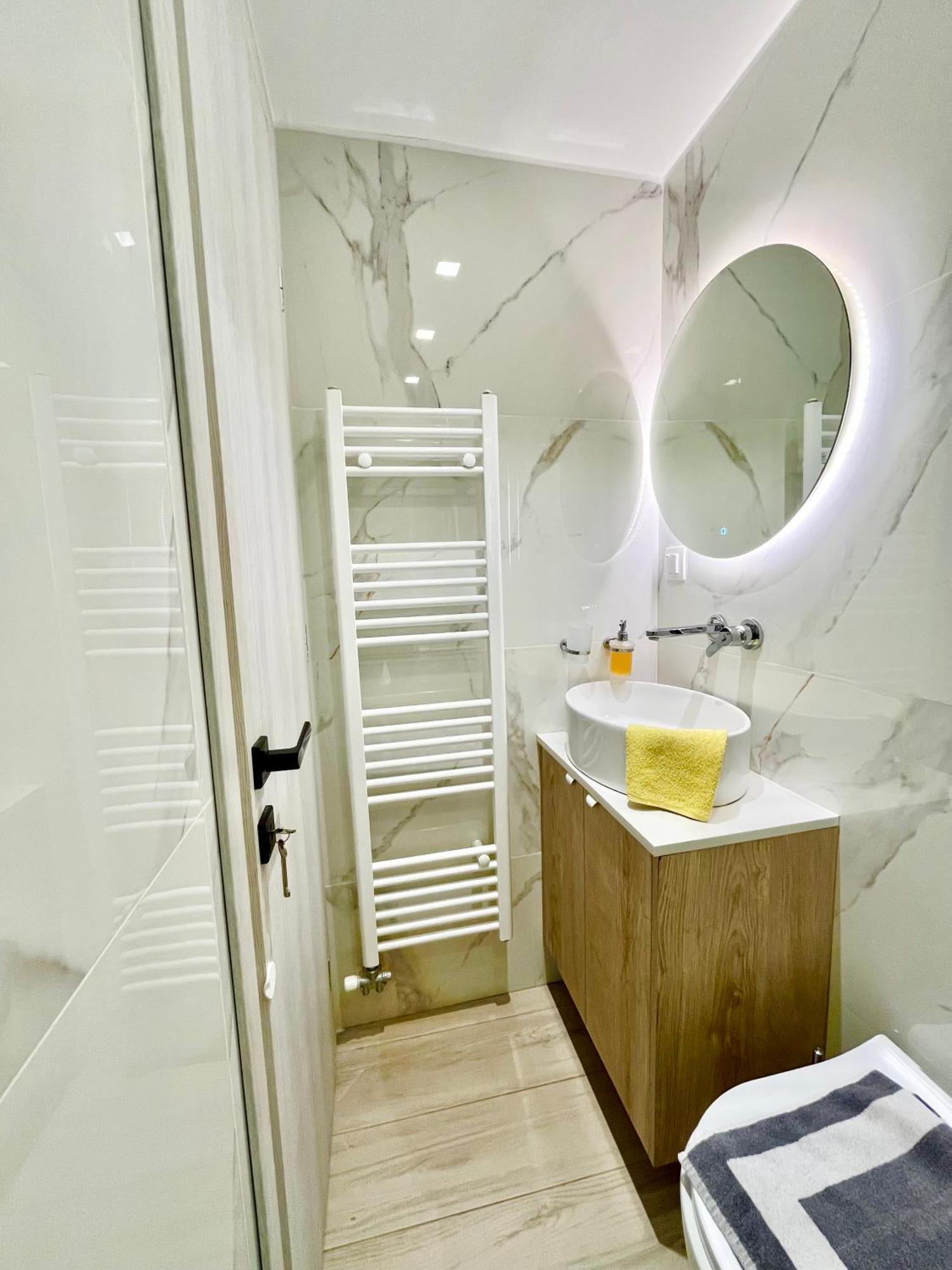Blueline Apartment 2 Лутракі Екстер'єр фото