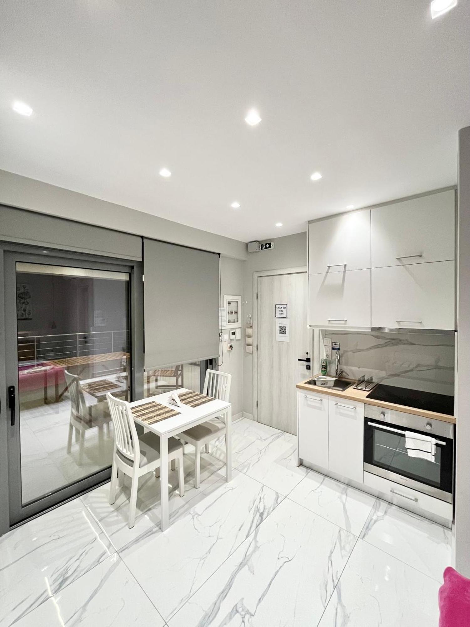 Blueline Apartment 2 Лутракі Екстер'єр фото